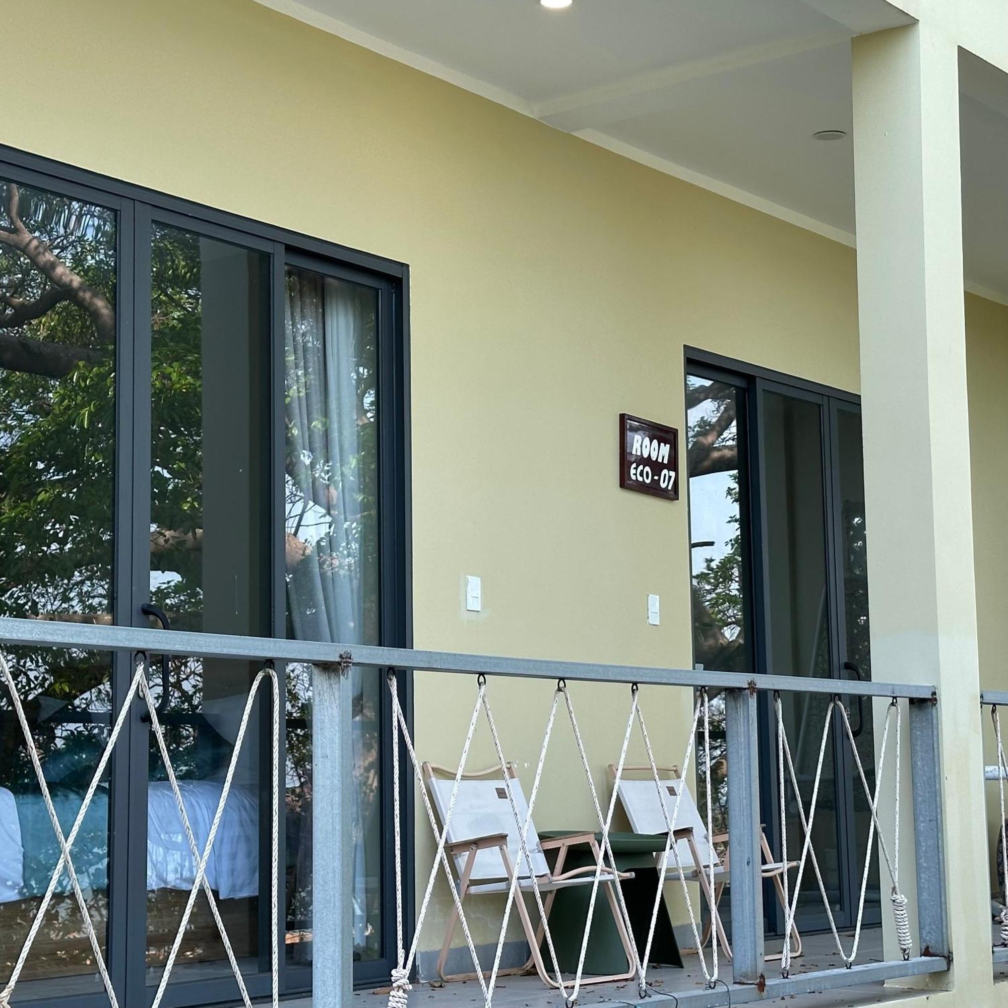 Voyage Phu Quoc Beach Resort Exterior photo